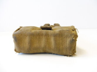 Großbritannien 2.Weltkrieg, 2 Sten Gun Magazine in Tasche