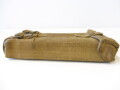 Großbritannien 2.Weltkrieg, 2 Sten Gun Magazine in Tasche