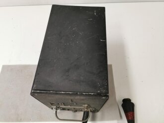 British WWII AC Power Unit for Communication Reveiver P.C.R. ZA26706 - Philips Electrical. Original paint, function not checked