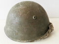 Italien , Stahlhelm M33, Nachkriegsfertigung, die Innenfutterbefestigung repariert und neu lackiert