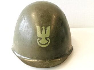 Polen, Stahlhelm Russiches Modell 1940  mit polnischem Innenfutter. Originallack, datiert 1965