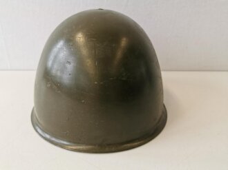 Polen, Stahlhelm Russiches Modell 1940  mit polnischem Innenfutter. Originallack, datiert 1965