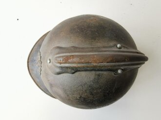 Frankreich 1.Weltkrieg, Stahlhelm Adrian für Infanterie, Originallack, ungereinigtes Stück