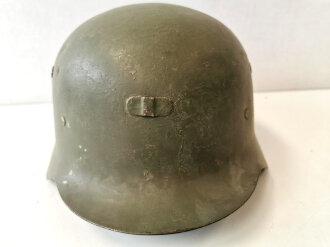 Spanien, Stahlhelm M42, Originallack, ungewöhnliches...