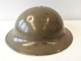 Canada, Stahlhelm MKII, Hersteller CSW, Datum nicht lesbar. Originallack