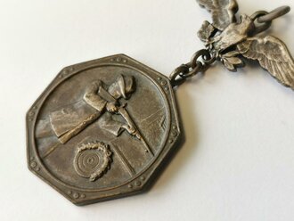Jagd- Schützenwesen, Tragbare Medaille datiert 1932,...