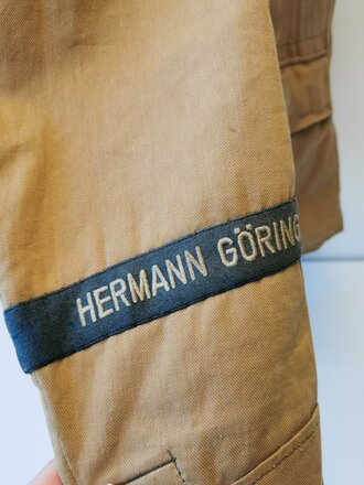 Luftwaffe Tropenfeldbluse eines Angehörigen der Division "Hermann Göring"  Leicht getragenes Stück, die Effekten original vernäht