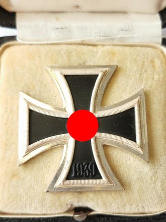 Eisernes Kreuz erster Klasse im Etui, HK vollständig...