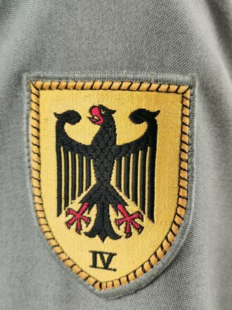 Bundeswehr, Dienstrock für einen Offizier der Artillerie Heeresunteroffizierschule IV, die Effekten original vernäht