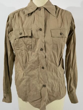 U.S. most likely WWII, Women´s Khaki Shirt, used  (Brustweite: 54 cm, Taille: 46 cm, Länge ab Schulter: 62 cm)