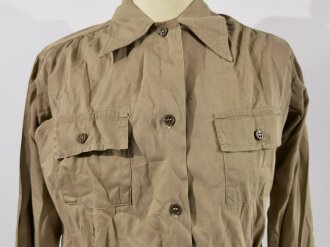 U.S. most likely WWII, Women´s Khaki Shirt, used...