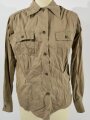 U.S. most likely WWII, Women´s Khaki Shirt, used  (Brustweite: 54 cm, Taille: 46 cm, Länge ab Schulter: 62 cm)