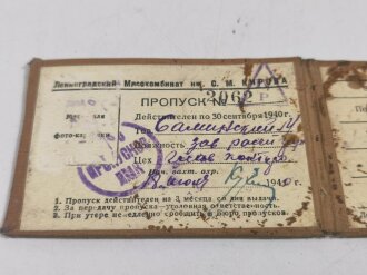 Russland 2. Weltkrieg, Sowjetunion, Pass mit Metallmarke, Leningrad Mjasokombinat, datiert 1940/41