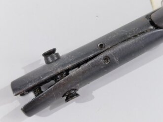 Hülsenentferner 42 für MG42 der Wehrmacht. Original brüniert, sehr guter Zustand